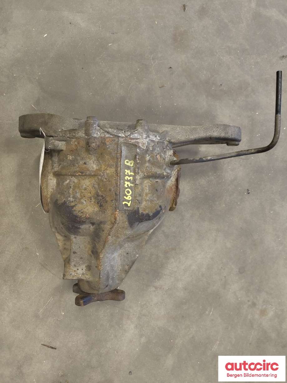 Kardang klokke bak til Mercedes Vito/Viano 2010-2014 (Fase 2) (W639) (W639) (MERCEDES|A6393503214|)