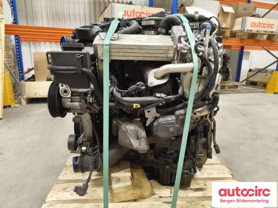 Motor diesel til Mercedes E-Klasse 2009-2013 (Fase 1) (W212) (W212) (MERCEDES|A 651 010 10 03|)