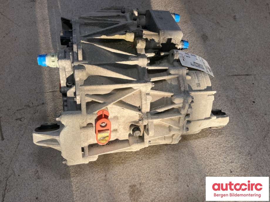 Motor elbil foran til Tesla Model 3 2018-2023 (Fase 1)  (TESLA|1120960-00-E|)