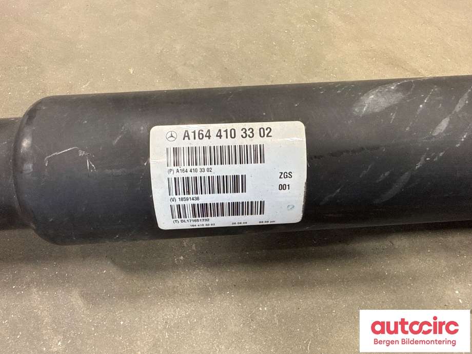 Mellomaksel til Mercedes GL 2006-2012 (X164) (X164) (A 164 410 33 02|)