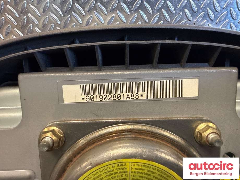 Airbag rattpute til Toyota Land Cruiser 100 1998-2007 (4513060210E0|)