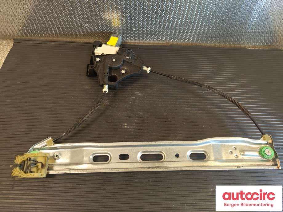 Ruteheis høyre foran til Ford Transit Connect 2013-2018 Type II, Fase 1  (1870650|DT11-V23200-AD|)