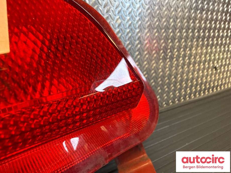 Baklykt fra støtfanger til MG ZS EV 2019-2021 (Type I, Fase 1)  