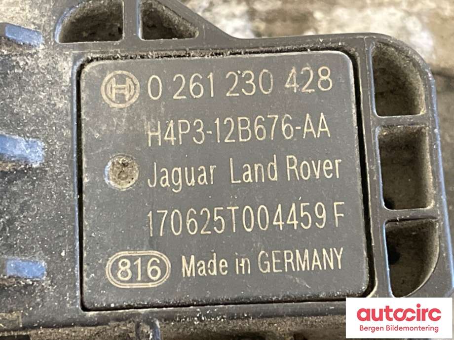 Intercooler til Jaguar F-PACE 2016-->> (X761) (X761) (JAGUAR|HX736K775AE|T2H10197|HX73-6K775-AE)