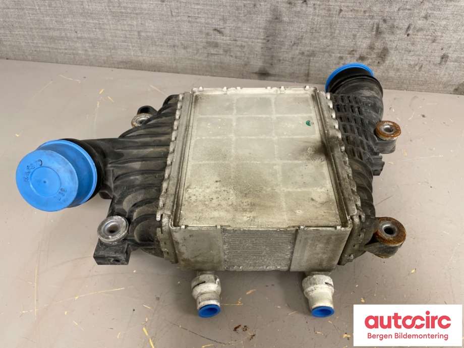 Intercooler til Jaguar F-PACE 2016-->> (X761) (X761) (JAGUAR|HX736K775AE|T2H10197|HX73-6K775-AE)