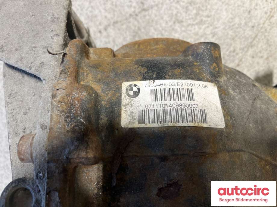 Kardang klokke bak til BMW 1-Serie 2011-2015 (Fase 1) (F20/F21) (F20/F21) (BMW|33 10 7 599 466|33 10 7 599 467|)