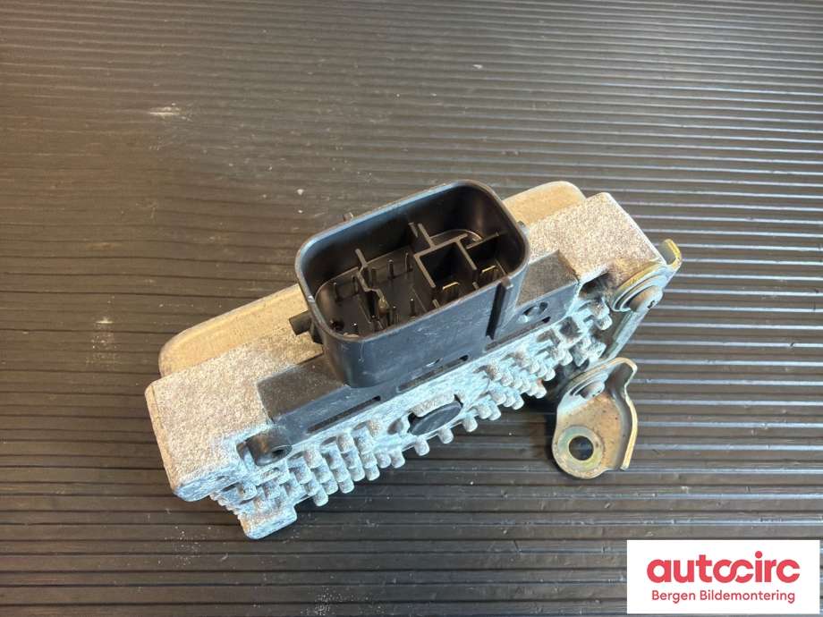 Styreenhet diverse til Toyota Verso-S 2011-2015 (COMBI) (COMBI) (G92C052050|)
