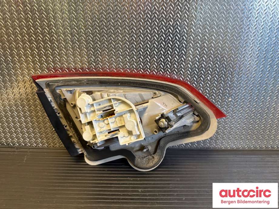 Baklykt høyre indre til Ford Mondeo 2007-2010 (Type IV, Fase 1)  (1486767|7S71-13A602-PF|)