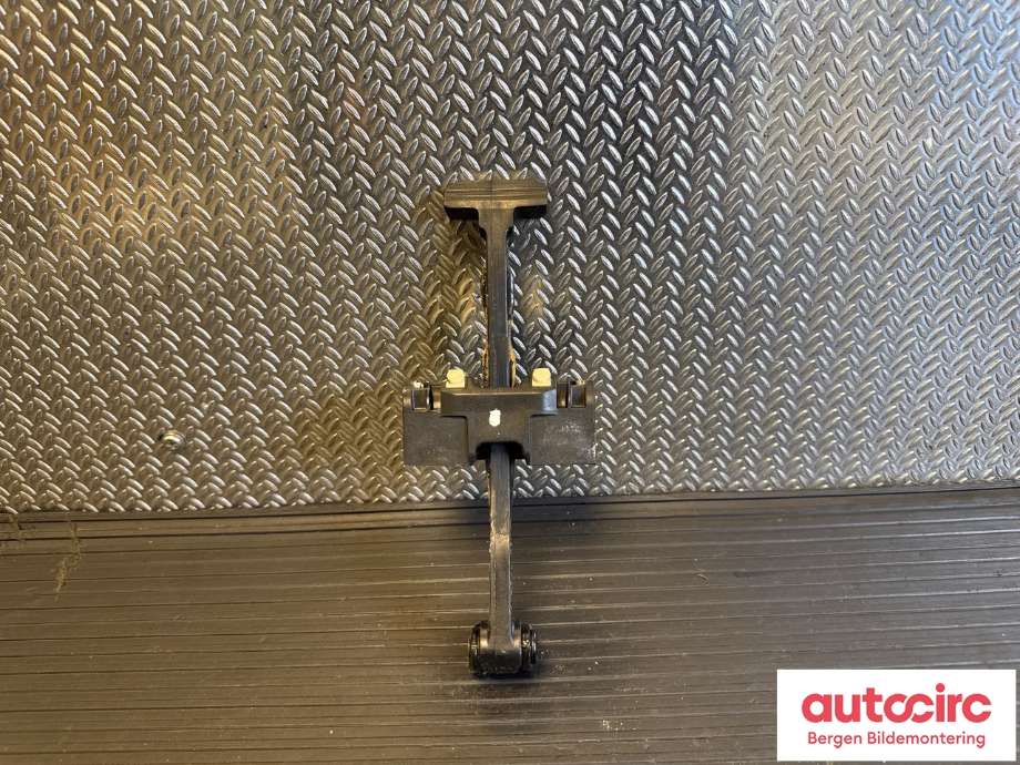 Dørstopper til BMW 5-Serie 2010-2017 (F10/F11) (F10/F11) (51 21 7 182 005|)