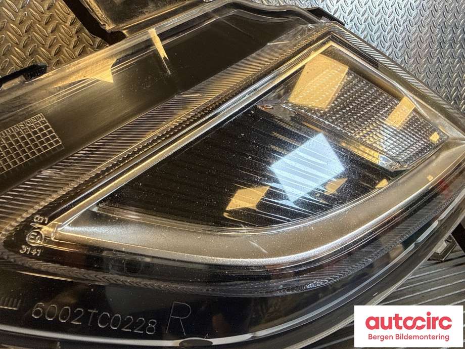 Tåkelykt høyre foran til Opel Ampera 2012-2014 (Type I)  (20846542|)