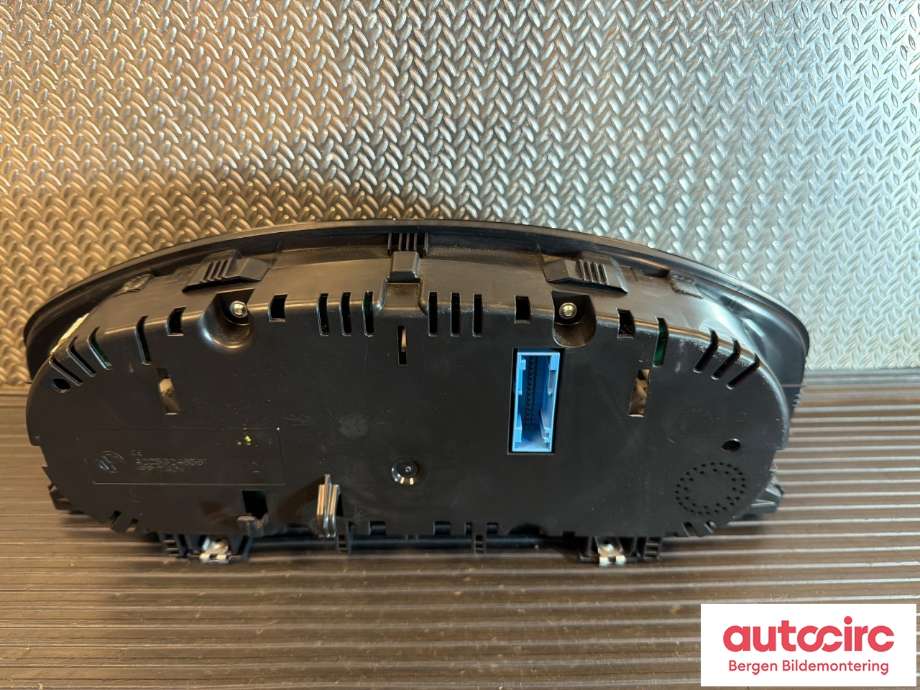 Instrumentpanel til VW Transporter / Caravelle 2009-2015 (Fase 2) (T5) (T5) (7E0 920 870 E|)