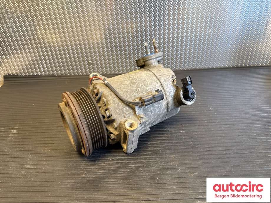 Aircondition kompressor til Ford Focus 2014-2018 (Type III, Fase 2)  (2100870|DV61-19D629-FG|)