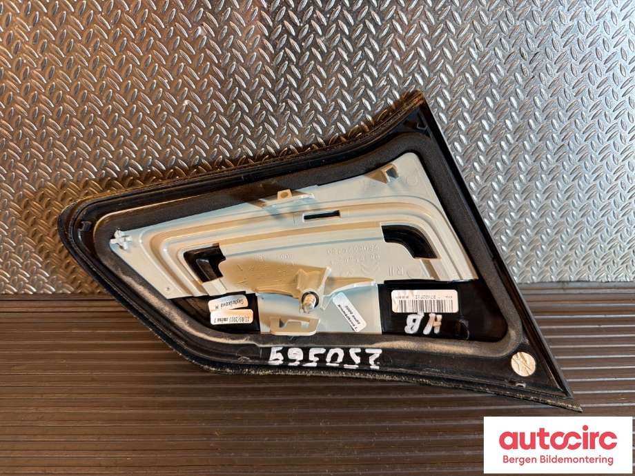 Baklykt høyre indre til Citroën C4 2011-2017 (Type II) (98 086 247 80|)