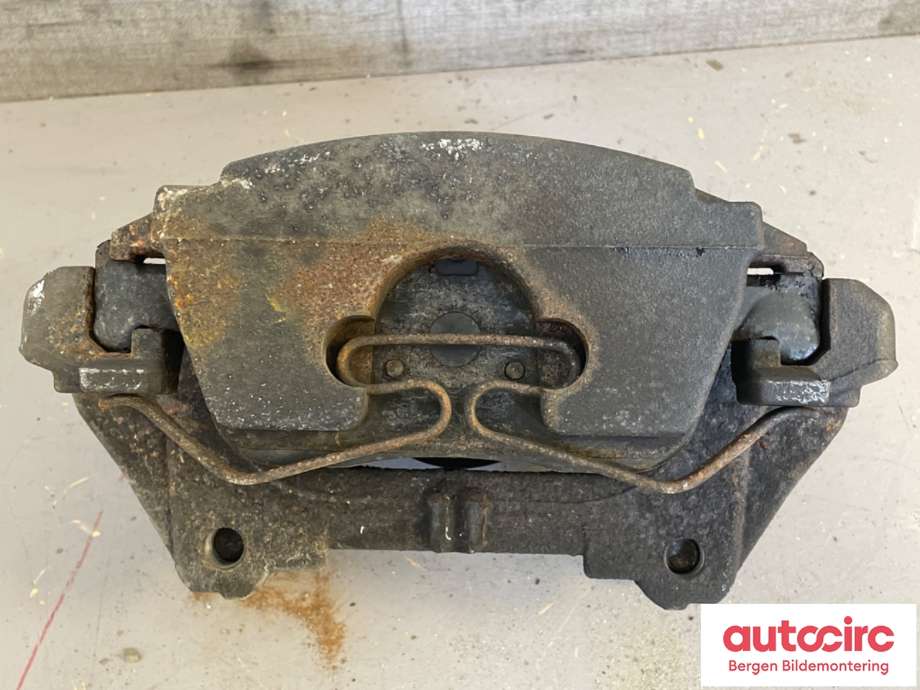 Bremsecaliper høyre foran til Jaguar F-PACE 2016-->> (X761) (X761) (JAGUAR|GX732B294BA|T4N9757|)