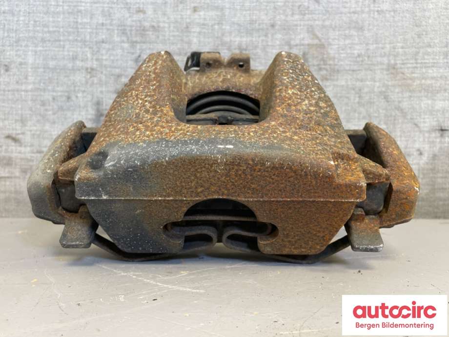 Bremsecaliper venstre foran til Jaguar F-PACE 2016-->> (X761) (X761) (JAGUAR|GX732B302BA|T2H22654|)