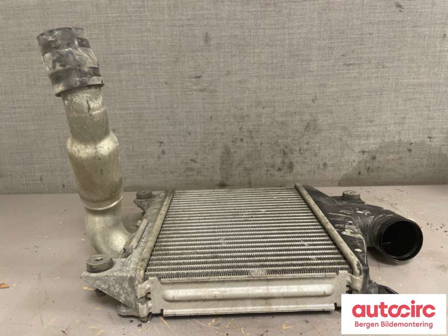 Intercooler til Toyota Hiace 2007-2012 (Fase 3)  (TOYOTA|1794030090||127000-0730)