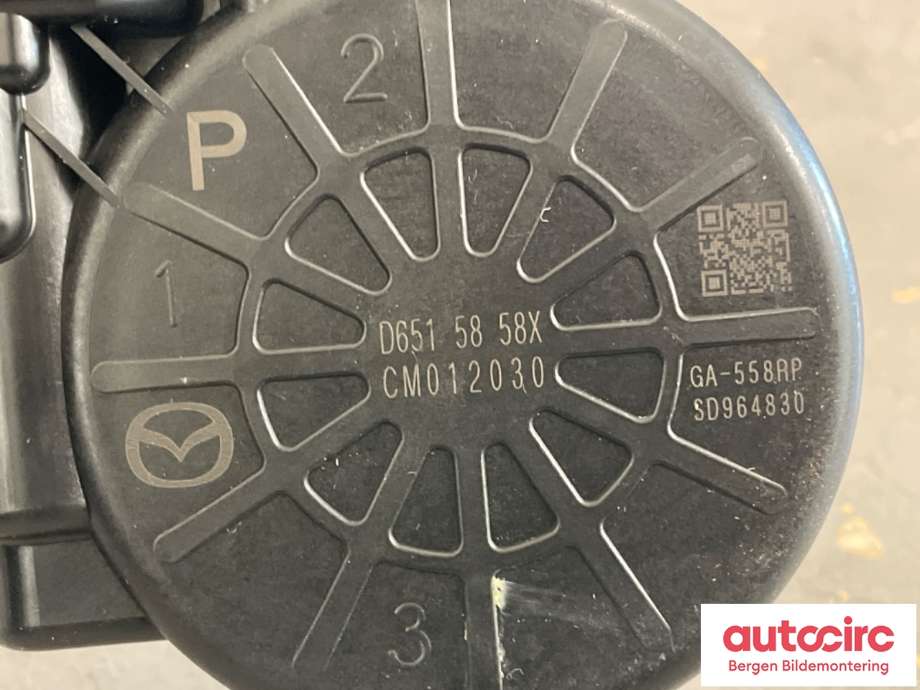 Ruteheis høyre til Mazda CX-5 2012-2017 (Type I)  (MAZDA|D651-58-58XB|)