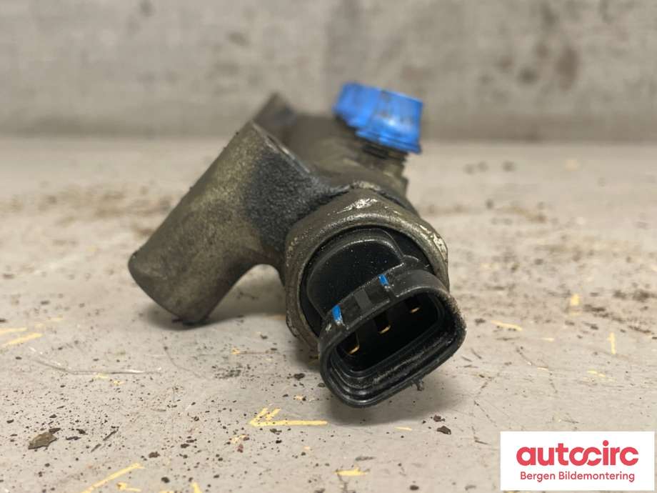 Dyseskinne (fuelrail) til Toyota Hiace 2007-2012 (Fase 3)  (TOYOTA|238100L020||03L62953)