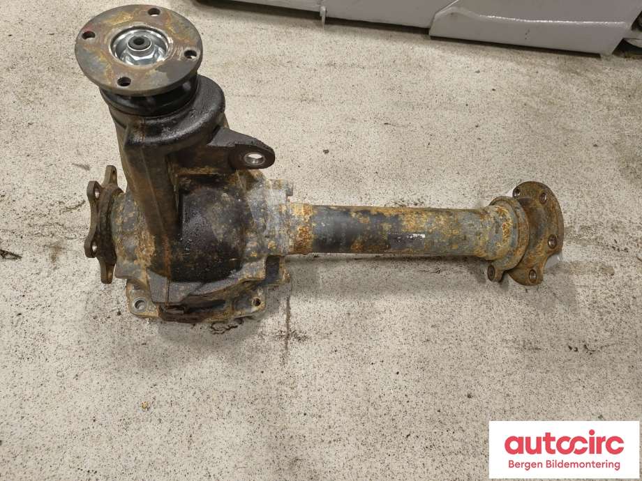 Kardang til Toyota Hiace 2007-2012 (Fase 3)  (TOYOTA|4111026570|)
