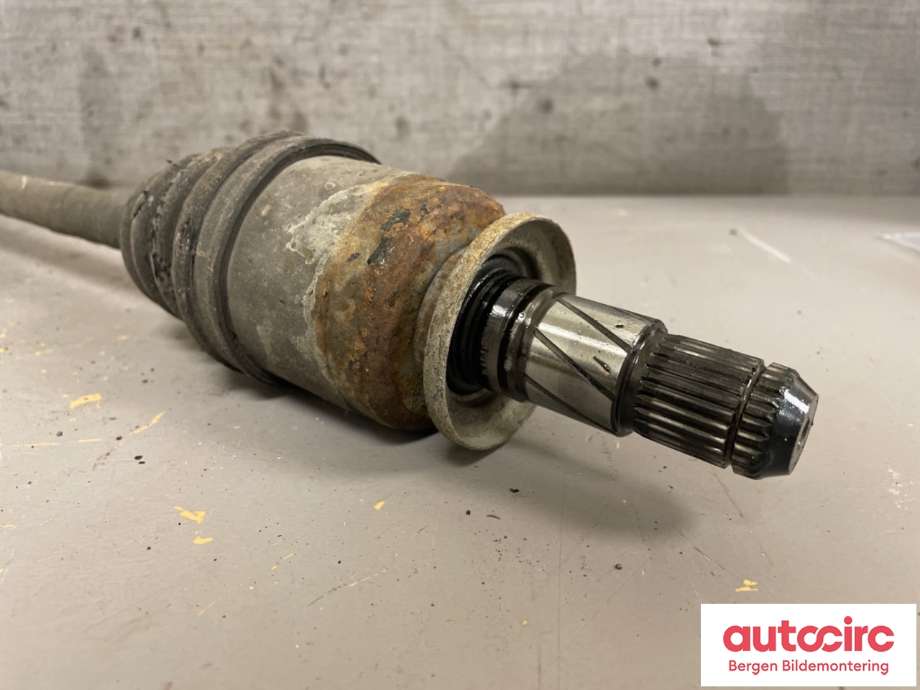 Drivaksel høyre bak til Subaru Forester 2008-2013 (Type III)  (SUBARU|28421SC021|28421SC011|)