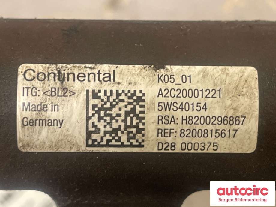 Dyseskinne (fuelrail) til Nissan Qashqai 2010-2014 (Type I, Fase 2)  (NISSAN|1752000Q1L||5WS40154)