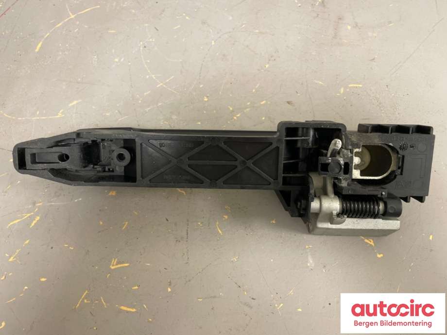 Dørhåndtak utv venstre bak til Nissan Qashqai 2010-2014 (Type I, Fase 2)  (NISSAN|80611EB30A|80611EB30B|80611 EB30B)