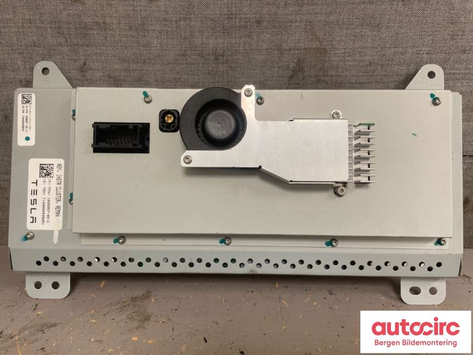 Instrumentpanel til Tesla Model 3 2018-2023 (Fase 1)  (TESLA|1039357-00-C|)