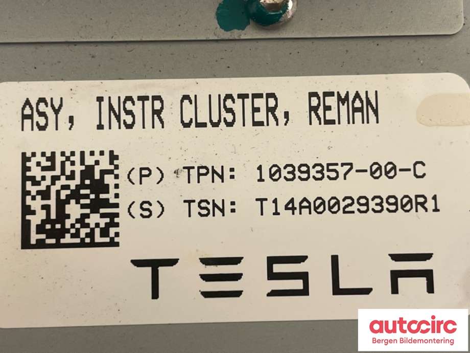 Instrumentpanel til Tesla Model 3 2018-2023 (Fase 1)  (TESLA|1039357-00-C|)