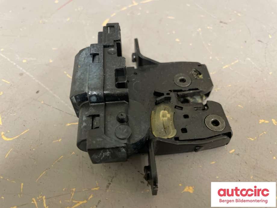 Baklukelås til Nissan Qashqai 2010-2014 (Type I, Fase 2)  (NISSAN|90502EY10A|90502EY10D)