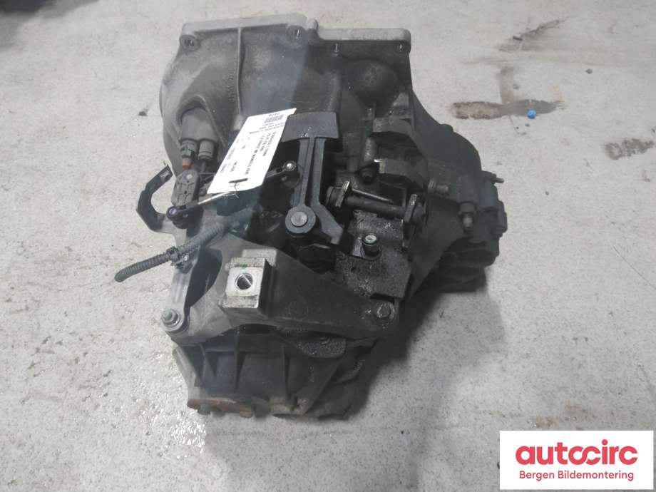 Girkasse manuell til Volvo V50, 2007-2012 (Fase 2) (VOLVO|36050335)