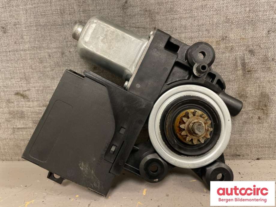 Ruteheis høyre til Volvo V50 2007-2012 (Fase 2) (VOLVO|31264191|)