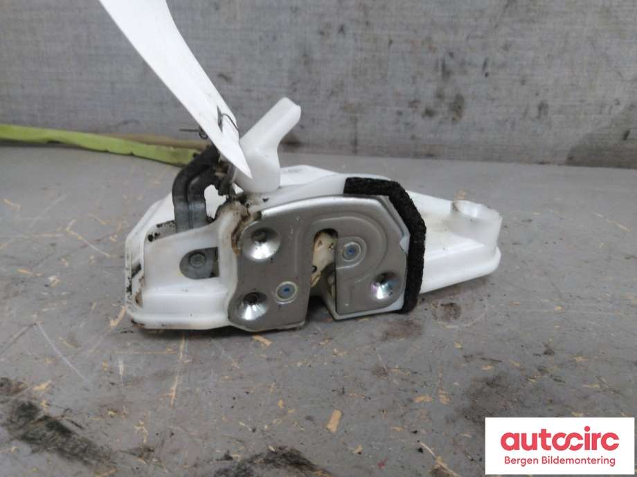Låsekasse venstre til Mazda CX-5 2012-2017 (Type I)  (MAZDA|KD53-59-310|)
