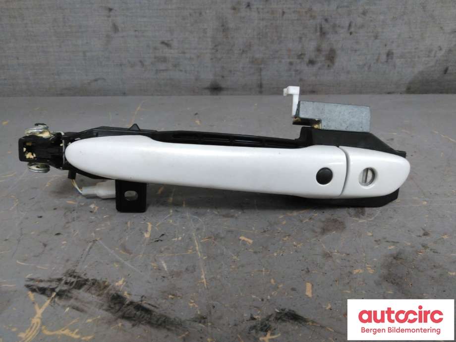 Dørhåndtak utv venstre foran til Mazda CX-5 2012-2017 (Type I)  (MAZDA|KD47-59-41XG-85|)