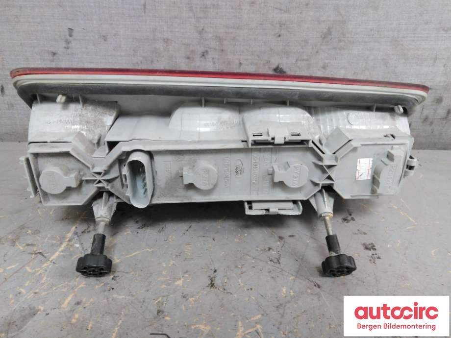 Baklykt høyre til Ford Transit Connect 2009-2013 (Type I, Fase 2)  (FORD|9T16-13404-AD|5177810|9T16-13N412-A)