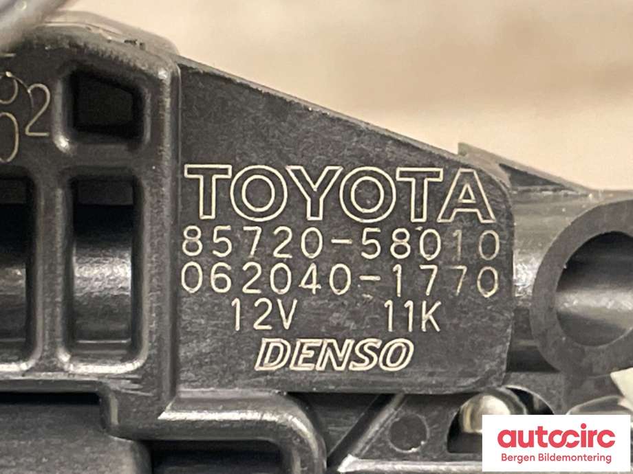 Ruteheis høyre til Toyota Land Cruiser 120 2002-2009  (TOYOTA|6980335080||85720-58010)