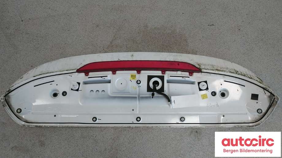 Spoiler bakluke til Hyundai i40 2012-2017  (HYUNDAI|87220 3Z000|)