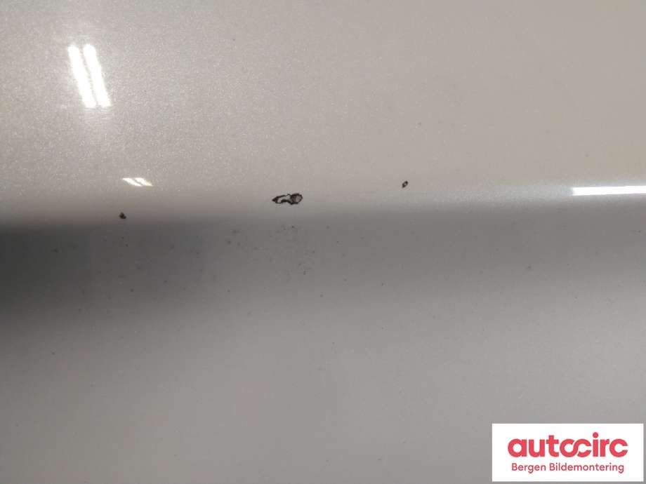 Dør høyre bak til Hyundai i40 2012-2017  (HYUNDAI|77004 3Z000|)
