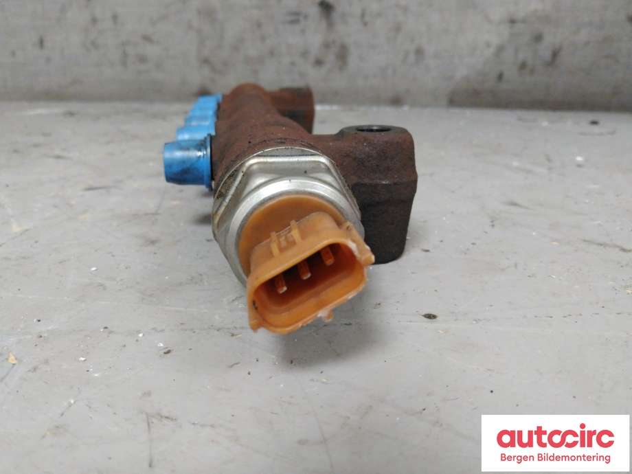 Dyseskinne (fuelrail) til Mitsubishi Outlander 2010-2012 (Type II, Fase 2)  (MITSUBISHI|1465A404|)