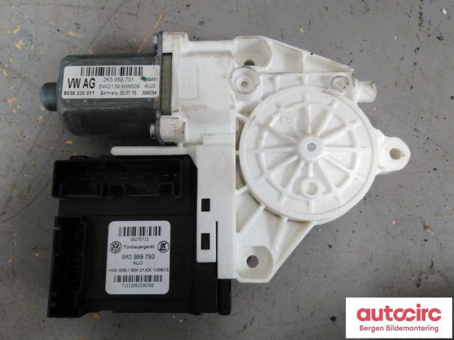 Ruteheis venstre til VW Caddy 2015-2020 (Type III, Fase 3)  (VOLKSWAGEN|2K5 959 701 A|)