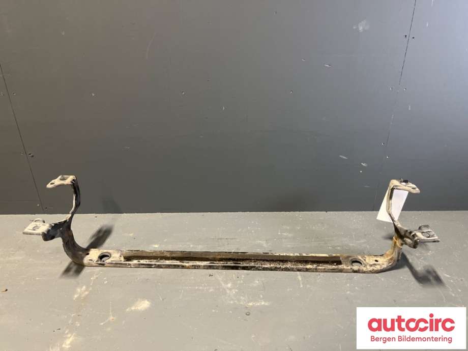 Diverse deler til Volvo V40 2012-2019 (VOLVO|31293957|)