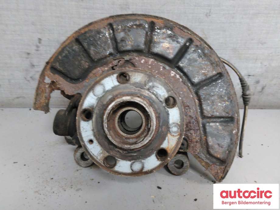 Hjulspindel høyre foran til VW Caddy 2015-2020 (Type III, Fase 3)  (VOLKSWAGEN|1K0 407 256 AC|)