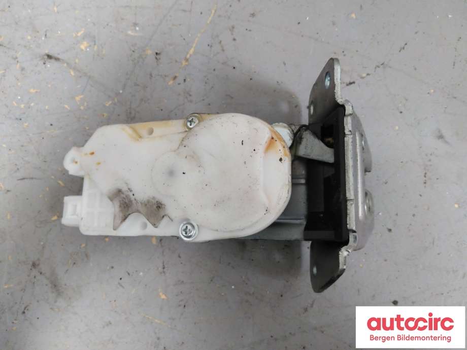 Baklukelås til Mitsubishi Outlander 2010-2012 (Type II, Fase 2)  (MITSUBISHI|5808A079|)