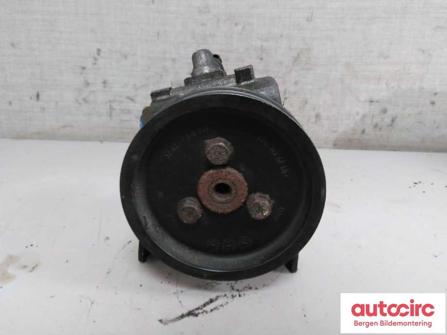 Servo pumpe mekanisk til BMW 5-Serie 2003-2010 (E60/E61) (E60/E61) (BMW|32 41 6 766 190|)