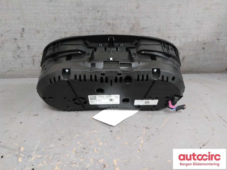 Speedometer til Škoda Octavia 2013-2016 (Type III, Fase 1)  (SKODA|5E0 920 871 D|)