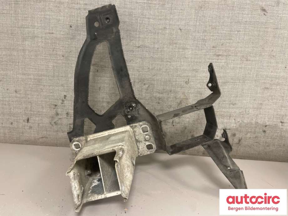Støtfangerdemper foran til BMW 5-Serie 2003-2010 (E60/E61) (E60/E61) (BMW|5164-7033732|)
