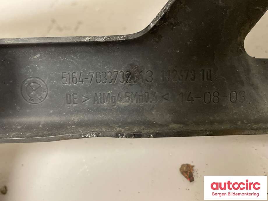 Støtfangerdemper foran til BMW 5-Serie 2003-2010 (E60/E61) (E60/E61) (BMW|5164-7033732|)