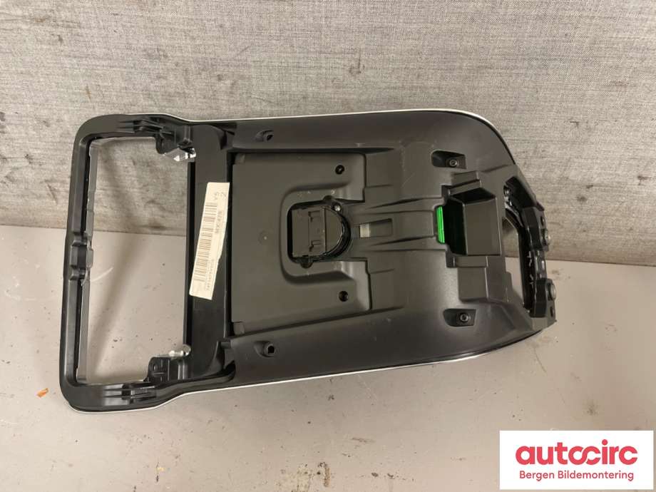Innredning diverse til Volvo V40 2012-2019  (VOLVO|31346948|)