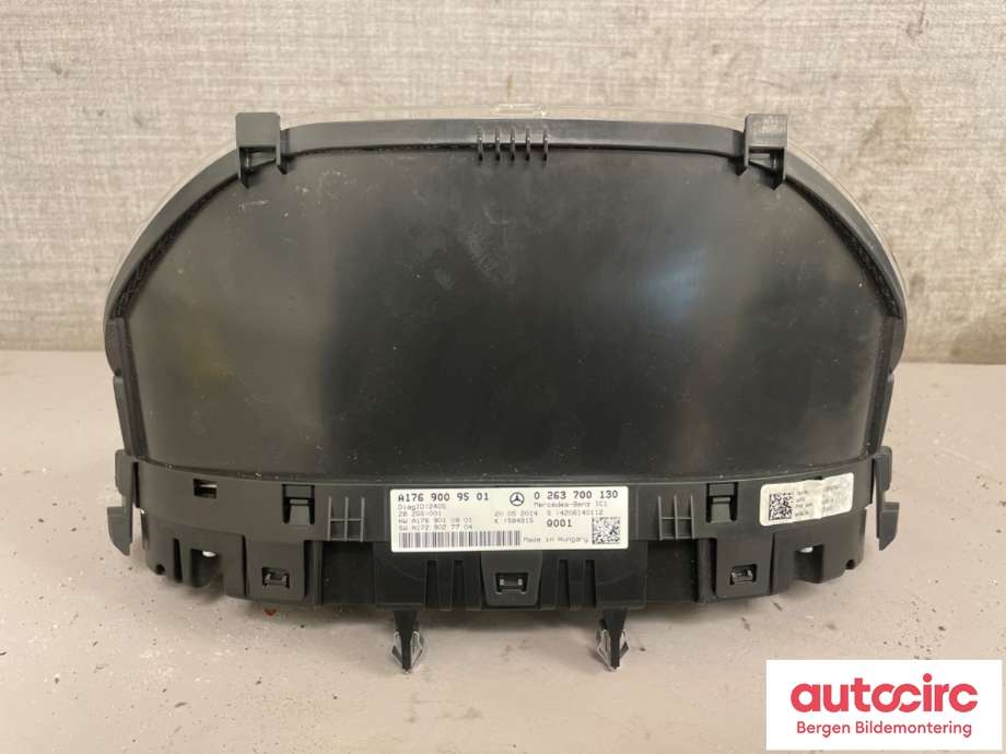Speedometer til Mercedes A-Klasse 2012-2018 (W176) (W176) (MERCEDES|A 176 900 95 01|)