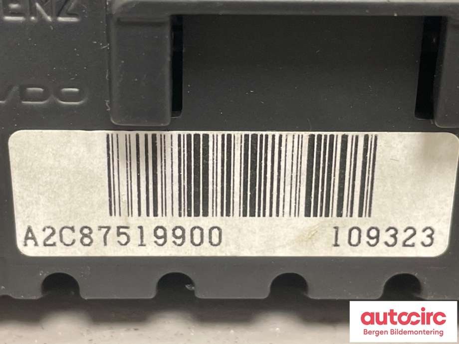 Instrument kjørecomputer til Mercedes A-Klasse 2012-2018 (W176) (W176) (MERCEDES|A 246 900 12 06|)
