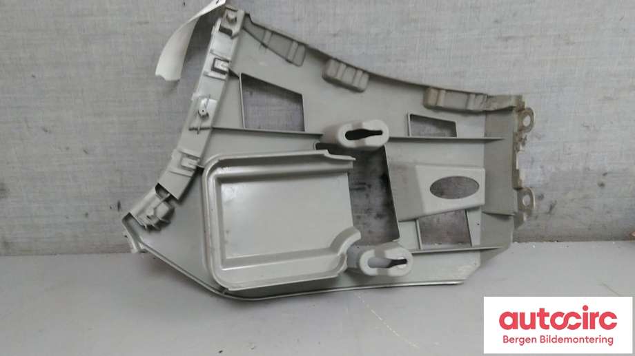 Diverse deler til BMW 1-Serie 2015-2019 (Fase 2) (F20/F21) (F20/F21) (BMW|51 12 8 051 513||5112 8051513)